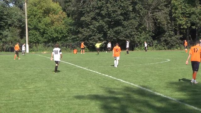 ф.к.Стандарт-ф.к.Андреевка 5-2 (1 тайм) смотреть онлайн