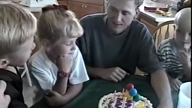 1996 - Jessica's B-day sass смотреть онлайн