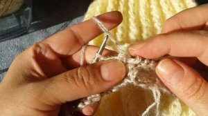 Красивый объемный узор для шапки / Спицы / Много шапок не бывает ;)