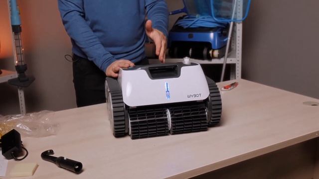 Обзор на робот-пылесос для бассейна Vommy Osprey 700