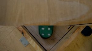 Как шлифовать внутренние углы деревянного пола?