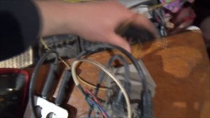 Лада Калина "троит на разгоне.