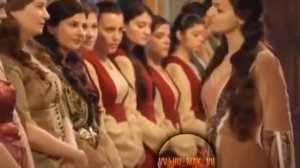 Фатьма хатун хвастается перед всем гаремом