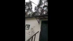 Козырек над входной дверью