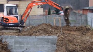 Миниэкскаватор Kubota KX161 обратная засыпка фундамента и пазух котлована. Калининград