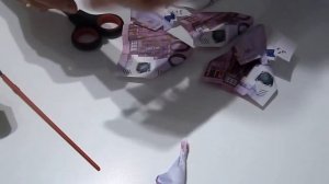 Розы из купюр для топиария
