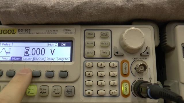 Сверхмощные вентиляторы DELTA ACF0912DF. 92х92х32мм 12В 1.43А смотреть онлайн