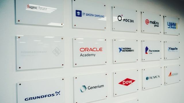 Университет.mp4 смотреть онлайн