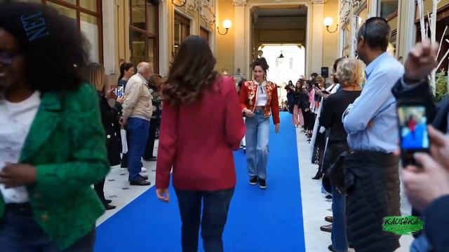 Iconica moda - Galleria Umberto I Torino - NET смотреть онлайн