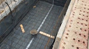 Строительство подвала. Армирование стен подвала.