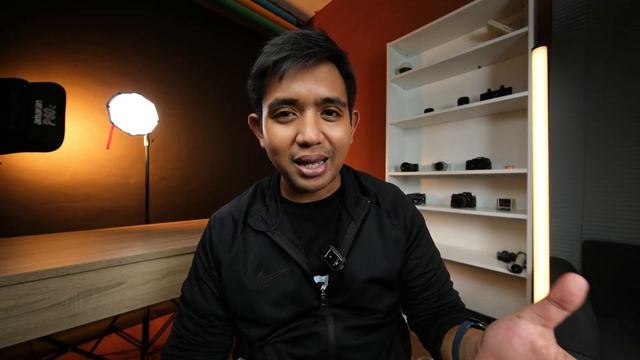 Pake Lensa 18-70mm!! Kamera Vlog Sony ZV-1 Mark II смотреть онлайн