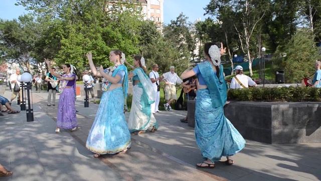 Праздник харинамы Харе Кришна во Владивостоке