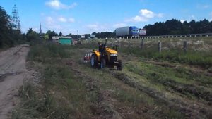 Грабли ворошилки колёсно-пальцевые. Сгребание сена в валки.
