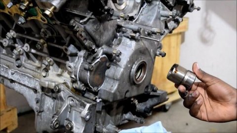 Ep.4| Front Crank Seal. Nissan Infiniti VK45DE engine reassembly. 4.5 V8 for M45. Q45, FX45, Fuga