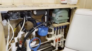 Водопровод из скважины и колодца в один Дом.