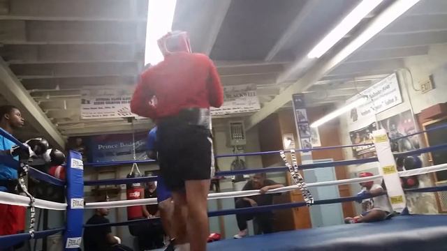 Boxing Culture: Sparring at Shulers смотреть онлайн