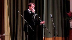 Дмитрий Риберо Вдыхая розы аромат