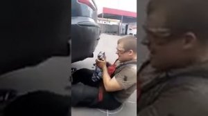 Вот как появились черные негры ??
