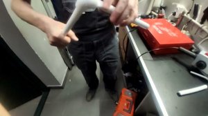 Тест соединений пропиленовых труб на излом