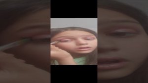 Я  НЕ  УМЕЮ  ДЕЛАТЬ  МАКИЯЖ