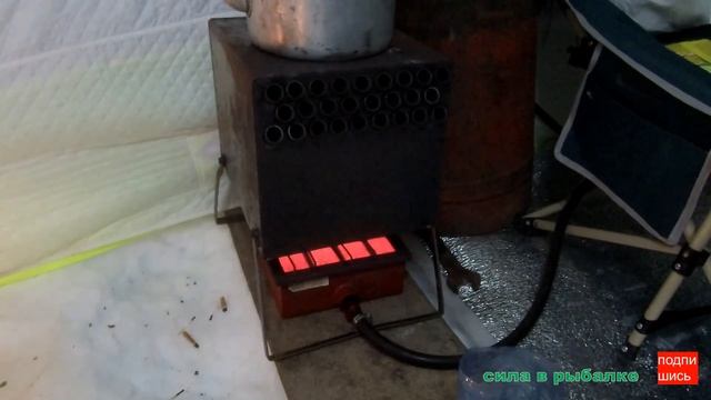 Ночная рыбалка зимой в палатке, клев как с пулемёта! смотреть онлайн