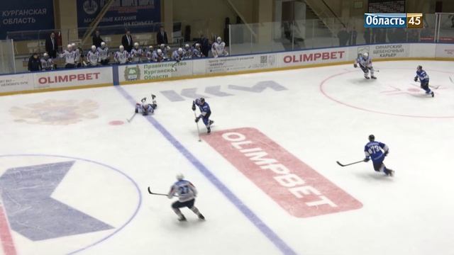 Хоккеисты «Зауралья» экзаменовали «лётчиков» из Самары