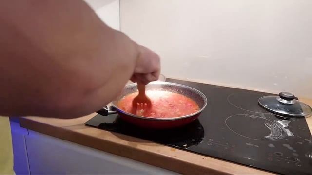 Готовим вместе с ZhoraXXL! Спагетти с курицей в томате. смотреть онлайн