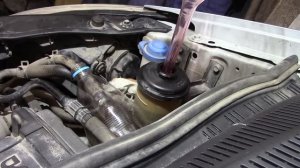 Особенности замены жидкости в ГУР Хендай (Hyundai)