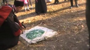 фланкировка шашкой на разбитых стёклах