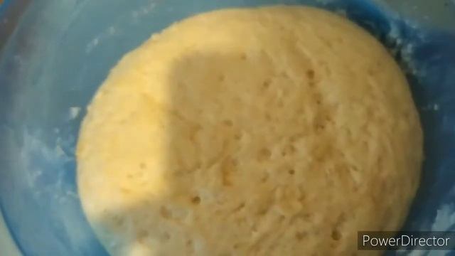 Гавайская пицца с колбасой и ананасом