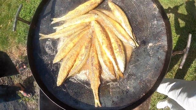 ЖАРЕНАЯ КОРЮШКА В КУКУРУЗНОЙ МУКЕ,С ХРУСТЯЩЕЙ КОРОЧКОЙ!