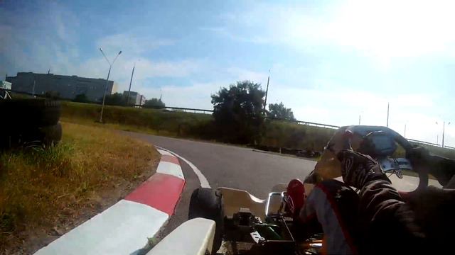 Первая тренировка в классе DD2 смотреть онлайн