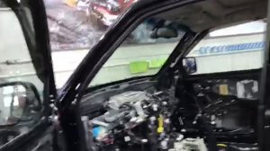 Обзор Mitsubishi Pajero IV штатной вибро - шумоизоляции салона авто