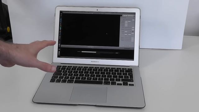 Apple MacBook Air Mid-2012 Custom Build Review смотреть онлайн