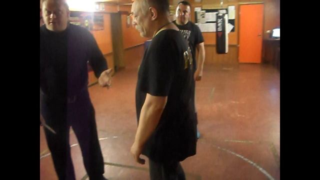 Работа с ножом