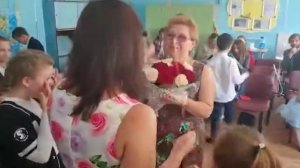Прощание с любимой учительницей! Начальных классов!с1по4.