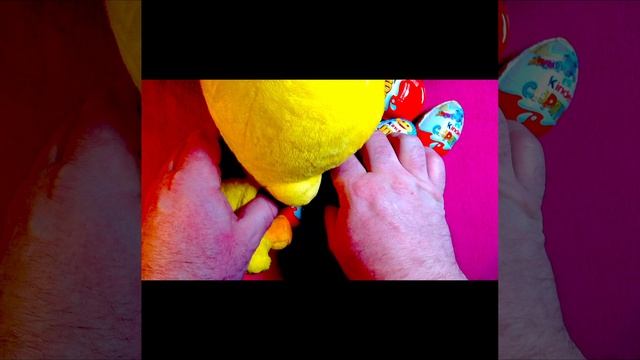 Looney Tunes Tweety Candy's Kinder ASMR  satisfying video Kinder Joy, Kinder Surprise #shorts  (2)