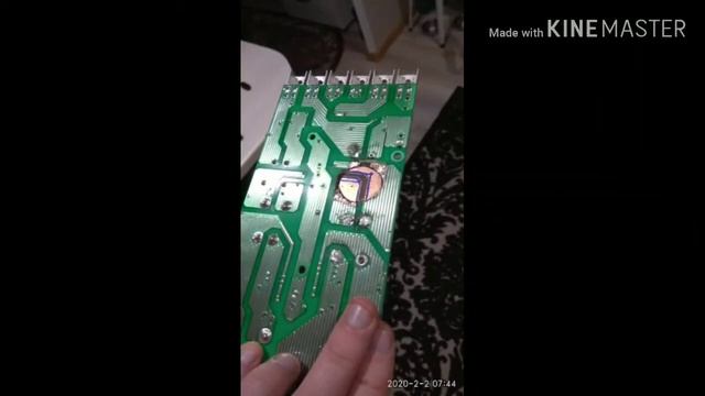 Восстановление прогоревшей платы варочной панели Whirlpool смотреть онлайн