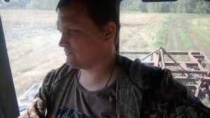 МТЗ 1221 с КПШ5, начало пахоты зяби, трактор буксует, не тянет и греется