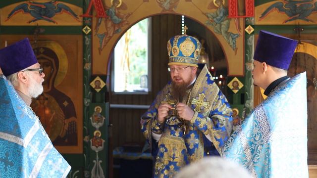 "Привычка здороваться со святыми". Епископ Веневский Феодорит смотреть онлайн