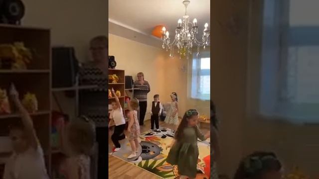 Осенний менуэт смотреть онлайн