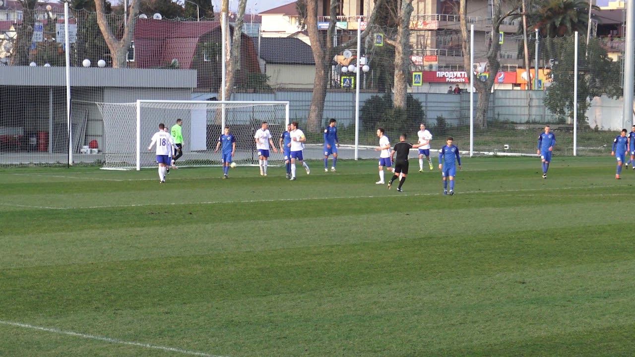 Фк волгарь астрахань эмблема. Баржа на реке. Волгарь 1. Волгарь 1 теплоход. Волгарь 1.