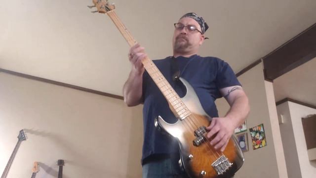 #The White Stripes #Seven Nation Army # BASS COVER #TABS IN DESCRIPTION смотреть онлайн