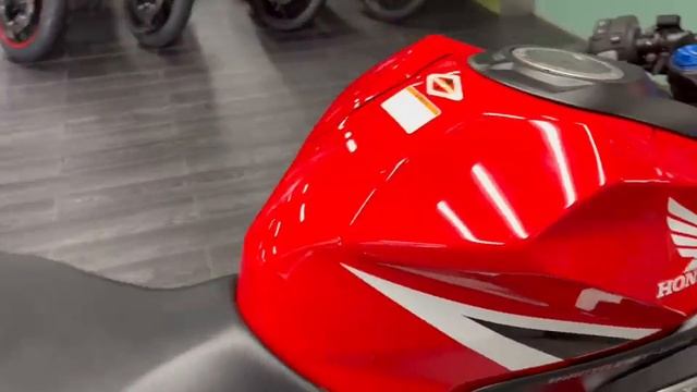 Мотоцикл спортбайк Honda CBR250RR рама MC51 Super Sports гв 2019 глушитель Yoshimura пробег 9 т.км