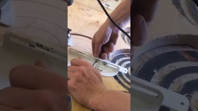 Обзор радиусной планки от компании "AutoGrills". Фрезер "Вихрь 1900" смотреть онлайн