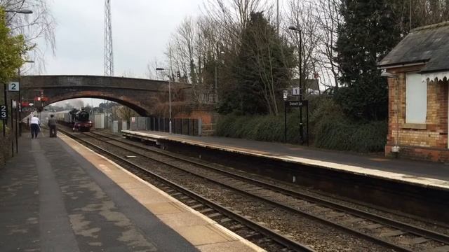 GWR Hall No. 4965 at Droitwich смотреть онлайн