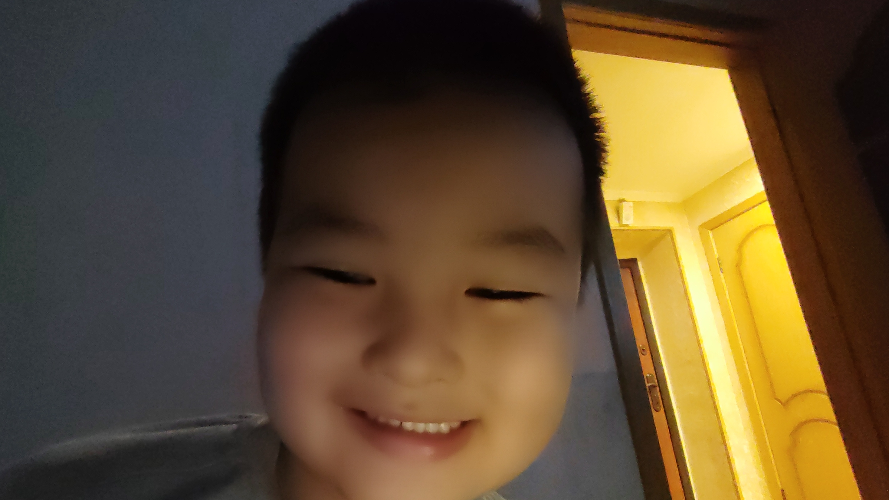 Мы едим сладости 2