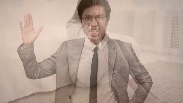 Когда она родила ему дочь, а не сына, он ушел от обоих, а спустя годы встретил их, и… смотреть онлайн