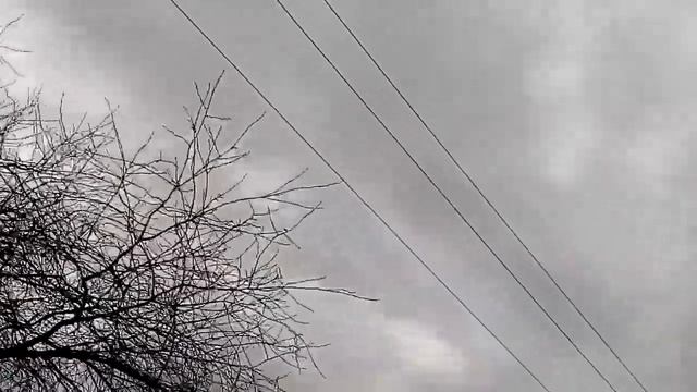 счётчик на столбе и провода в деревне смотреть онлайн