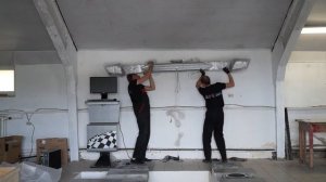 Установка стенда сход-развала Техно Вектор 7 от компании Азбука Автосервиса в Ульяновске